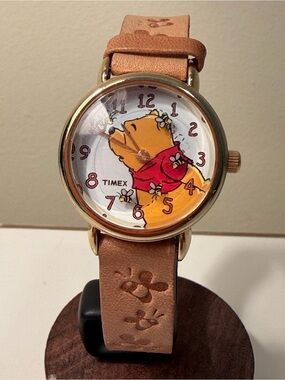 Vintage Timex Disney Winnie the Pooh Watch – Original Leather Strap